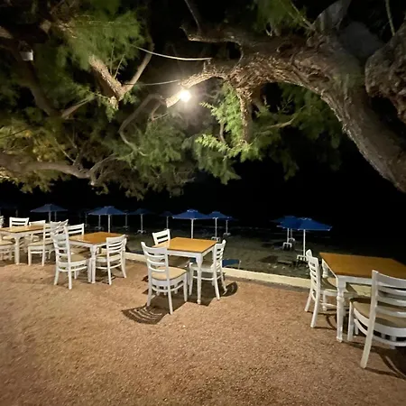Happy Camp Mobilehomes In Apollonia * Plakias